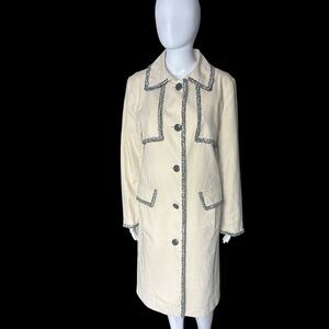 SIZE 8 ST. JOHN COLLECTION BLACK & CREAM BELTED TRENCH COAT